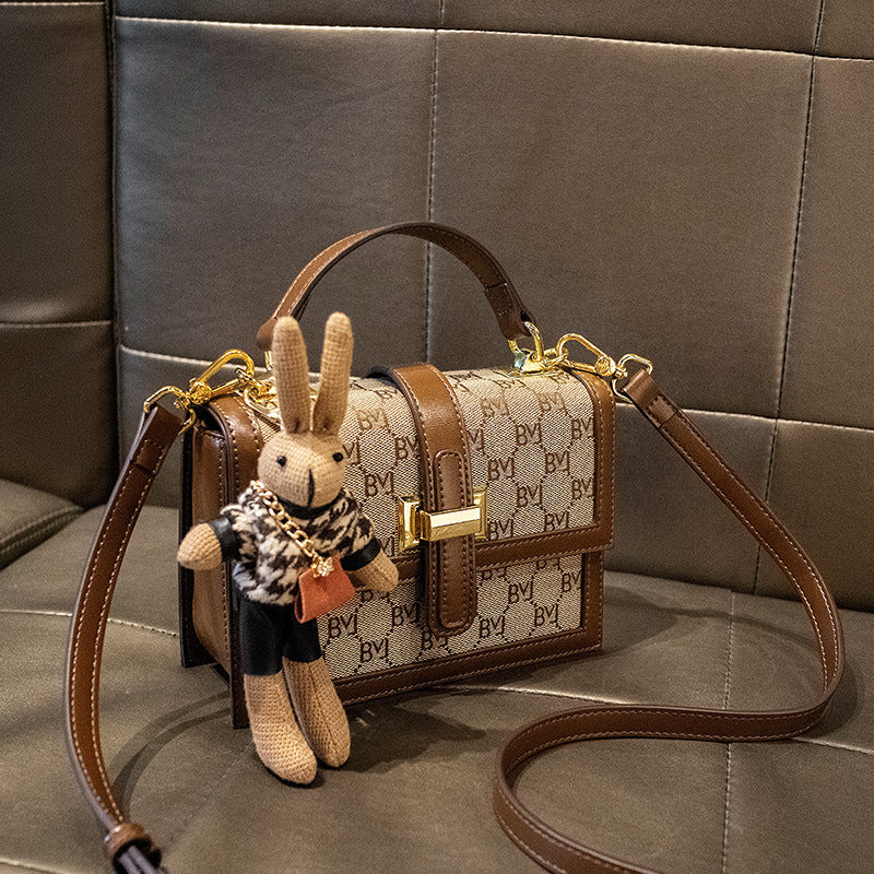 New Fashion Retro Design Handbag Versatile One Shoulder Crossbody Bag（rabbit included)