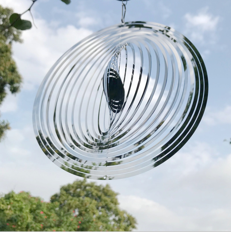 Circular-3D Rotary Wind Chime Spinner Flowing-Light Effect Decor for Garden House Decoration-25x25cm